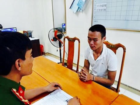 Đối tượng Lê Thành Đức tại CQĐT. (Ảnh: báo An ninh tiền tệ)