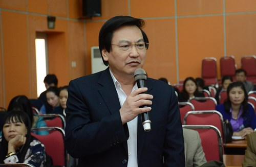 "Không phải Luật có hiệu lực là những người không có đủ tiêu chuẩn trình độ thì loại ra khỏi ngành" - Phó Vụ trưởng phụ trách Vụ Giáo dục Tiểu học (Bộ Giáo dục và Đào tạo)- Nguyễn Đức Hữu nhấn mạnh. (Ảnh: Xuân Trung)