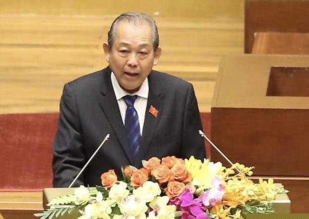 Thay mặt Chính phủ, Phó Thủ tướng Trương Hòa Bình trình bày báo cáo trước Quốc hội. Ảnh VGP/Nhật Bắc.