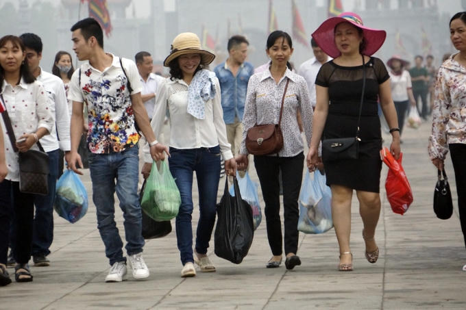 Tổng Bí thư cùng nhân dân dâng hương tưởng nhớ các Vua Hùng
