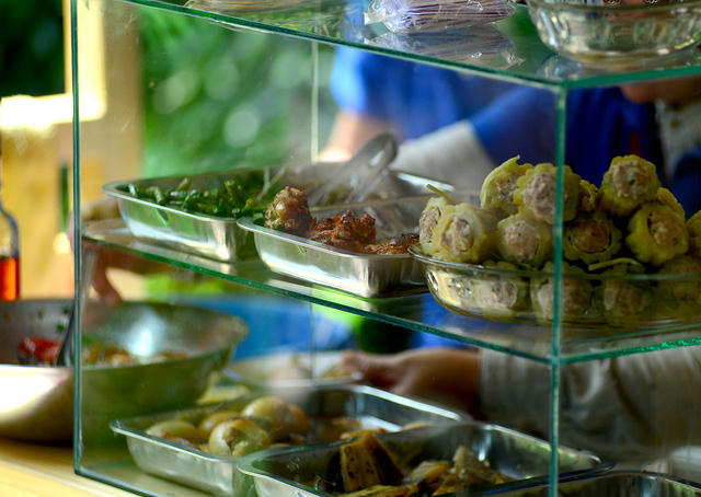 Các món ăn đa dạng và sạch sẽ.