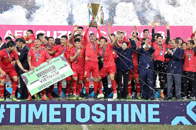 Đội tuyển Việt Nam lên ngôi vô địch AFF Cup 2018 đầy thuyết phục.