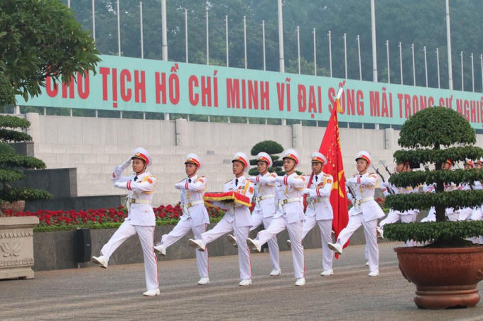Lễ thượng cờ rủ Quốc tang nguy&ecirc;n Tổng b&iacute; thư Đỗ Mười