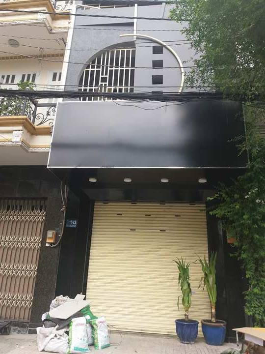 Địa chỉ ghi trên sản phẩm hiện tại là một nhà dân, không phải là Công ty mỹ phẩm Phi Thanh Vân.