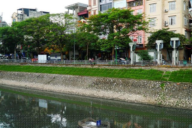 Cũng theo cô An, người dân ở đây rất phấn khởi và hi vọng mô hình này sẽ được nhân rộng ra cả con sông Tô Lịch để cuộc sống người dân đỡ khổ.