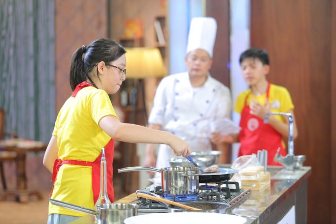 Đội Thanh Hải - Phương Linh.