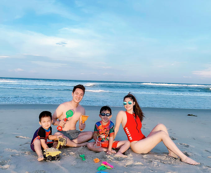 Đăng Kh&ocirc;i - Thủy Anh tiết lộ b&iacute; quyết giữa lửa hạnh ph&uacute;c gia đ&igrave;nh