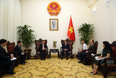Phó Thủ tướng Vũ Đức Đam đánh giá cao những kết quả hợp tác y tế giữa hai nước Việt Nam, Lào trong thời gian qua. Ảnh: VGP/Đình Nam - chinhphu.vn.