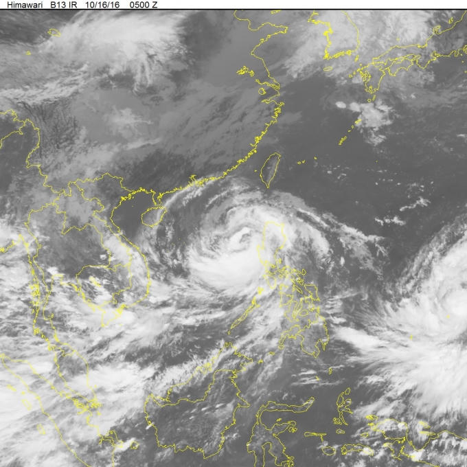 Mây vệ tinh cơn bão số 7.