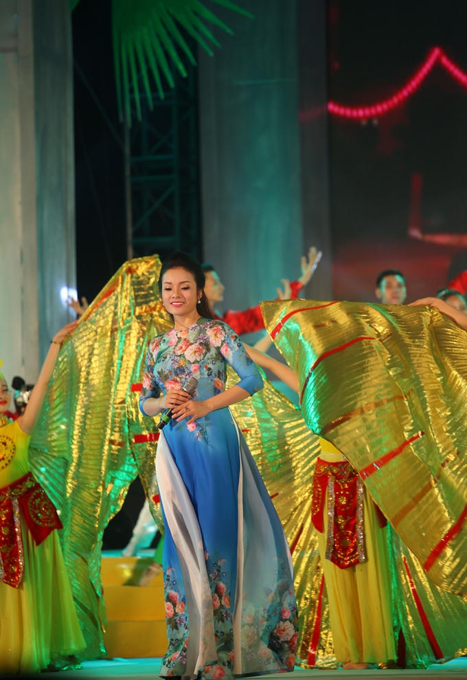 To&agrave;n cảnh Lễ hội d&acirc;n gian đường phố Việt Tr&igrave; năm 2016