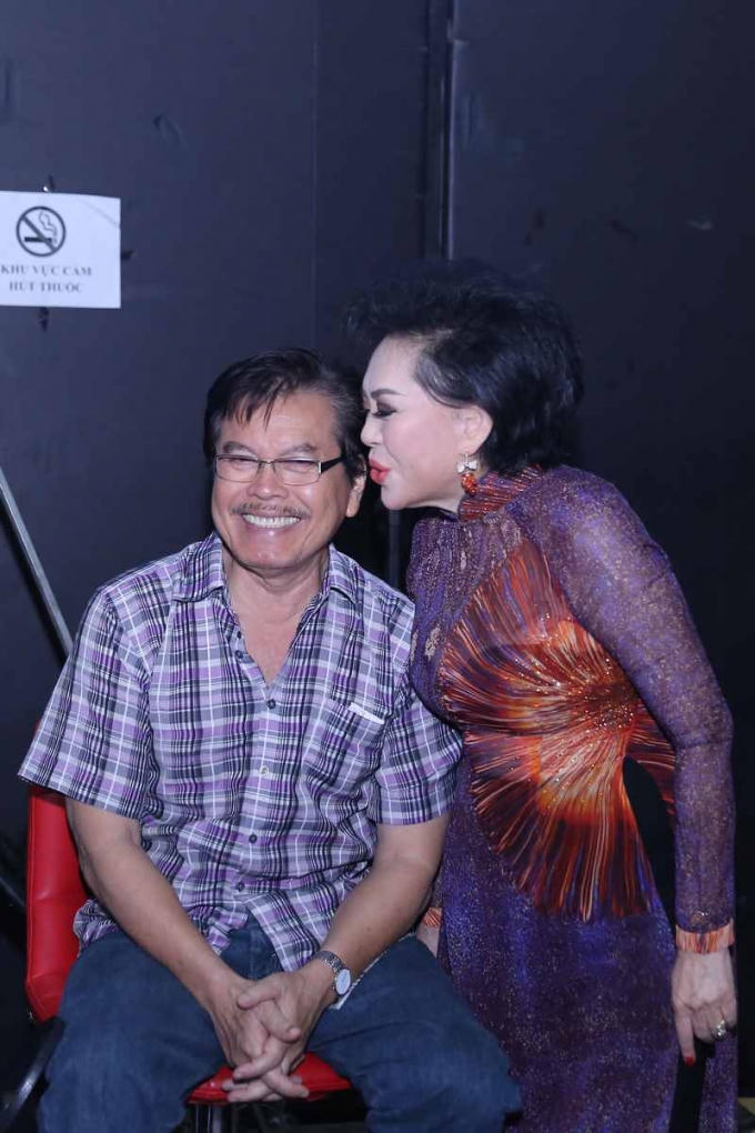 Giao Linh song ca c&ugrave;ng học tr&ograve; Tuấn Vỹ trong T&igrave;nh Kh&uacute;c Vượt Thời Gian th&aacute;ng 9