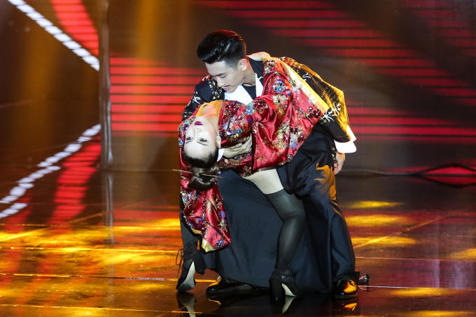 Soobin Hoàng Sơn quay trở lại The Remix làm giám khảo khách mời trong đêm Chung kết 1