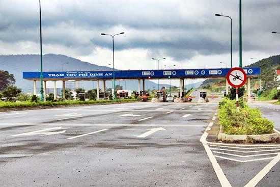 Trạm thu phí BOT Định An miễn phí 7 ngày dịp Festival hoa Đà Lạt.