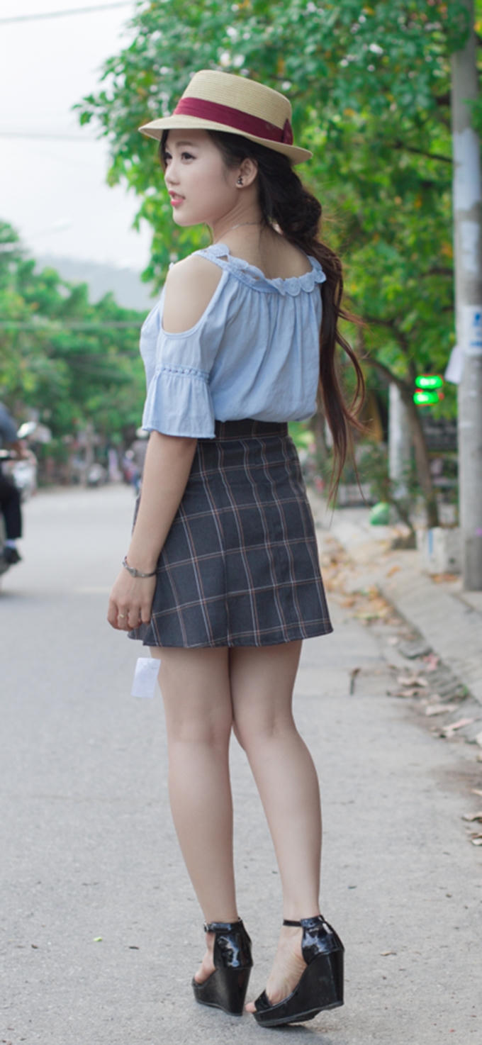 Điều ít biết về cô gái