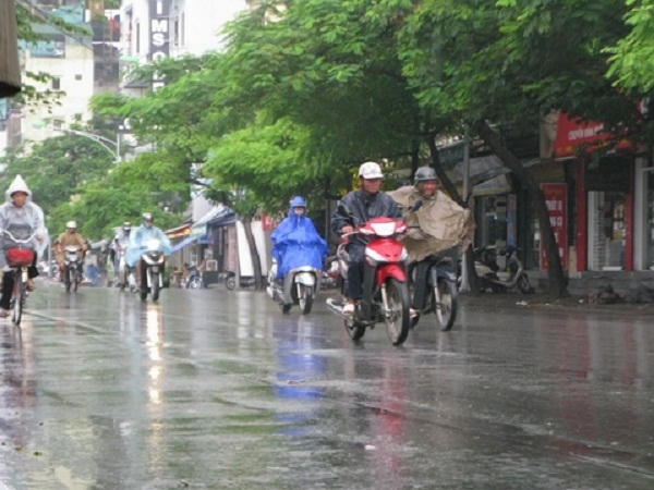 Khu vực Tây Nguyên có mưa rào và dông vào đêm và sáng