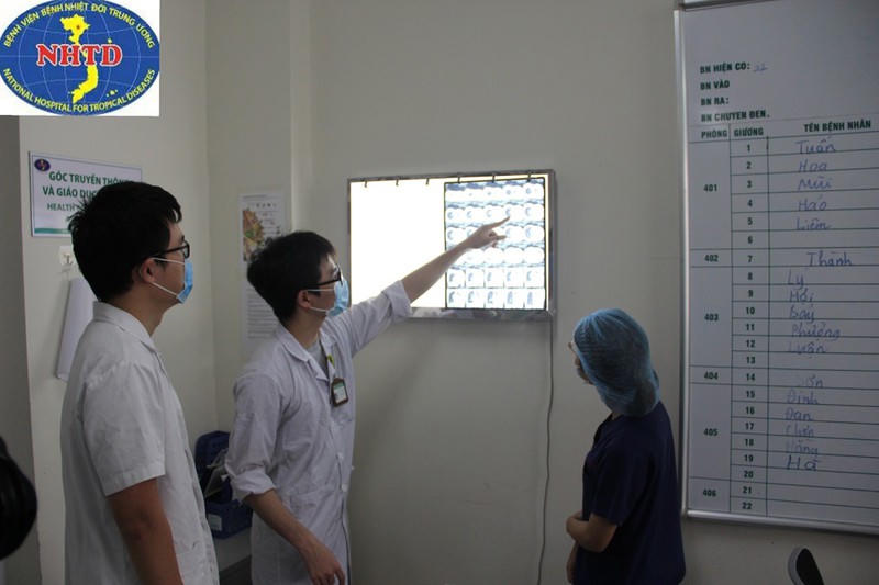 Ảnh: Bên trong khu cách li điều trị bệnh nhân mắc Covid-19 - Ảnh 4.