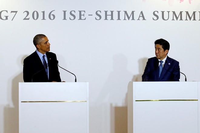 Tổng thống Mỹ Barack Obama và Thủ tướng Nhật Bản Shinzo Abe. (Ảnh: Reuters)