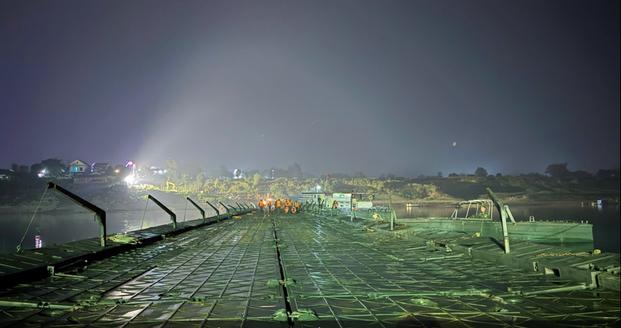 Dự kiến sáng 16/2, thông xe cầu phao sông Lô.