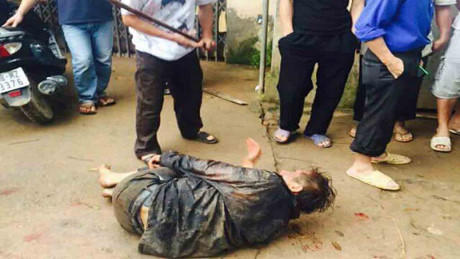 Một đối tượng trộm chó bị người dân đánh chết (ảnh minh hoạ).