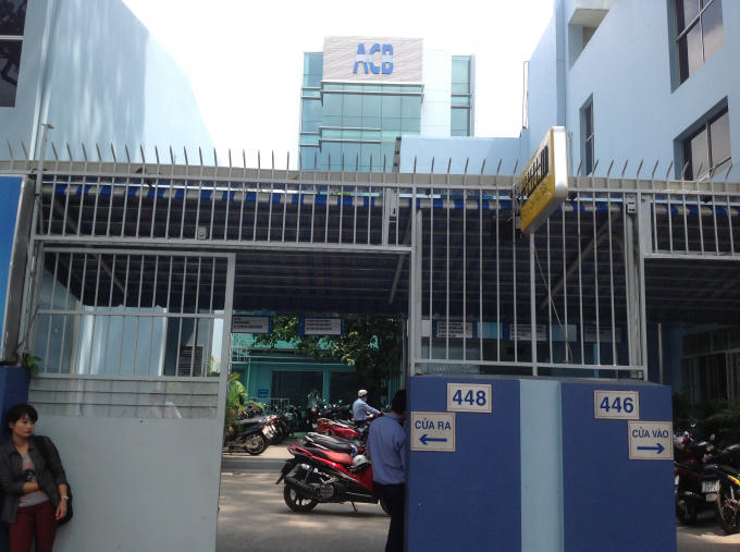 Căn nhà số 446 – 448 Nguyễn Thị Minh Khai, quận 3, TPHCM mà ông Thịnh nhiều năm đi khiếu nại đòi về cho gia đình bà Khanh, nay Ngân hàng ACB đang thuê.