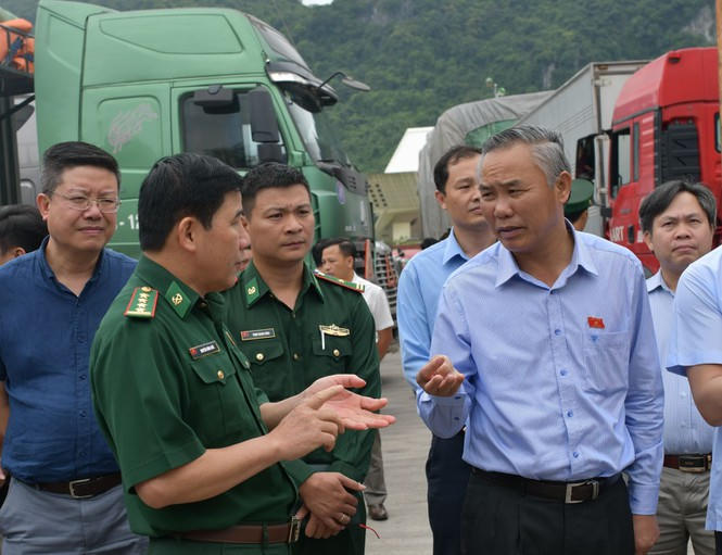 Anh279.
