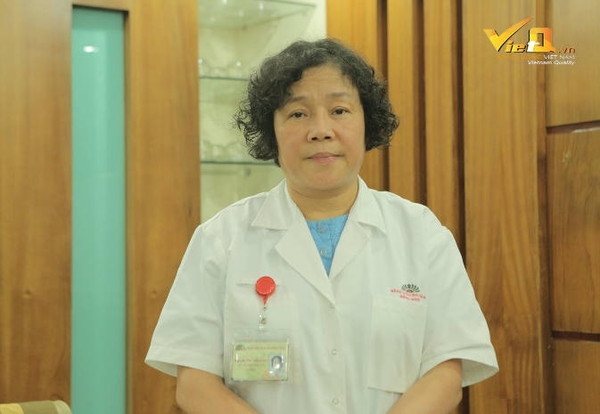 Bác sĩ – thầy thuốc ưu tú Nguyễn Thị Tường Vân. Ảnh Viết Cường