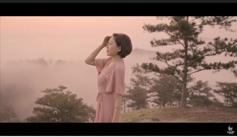 Toàn bộ MV được hotgirl