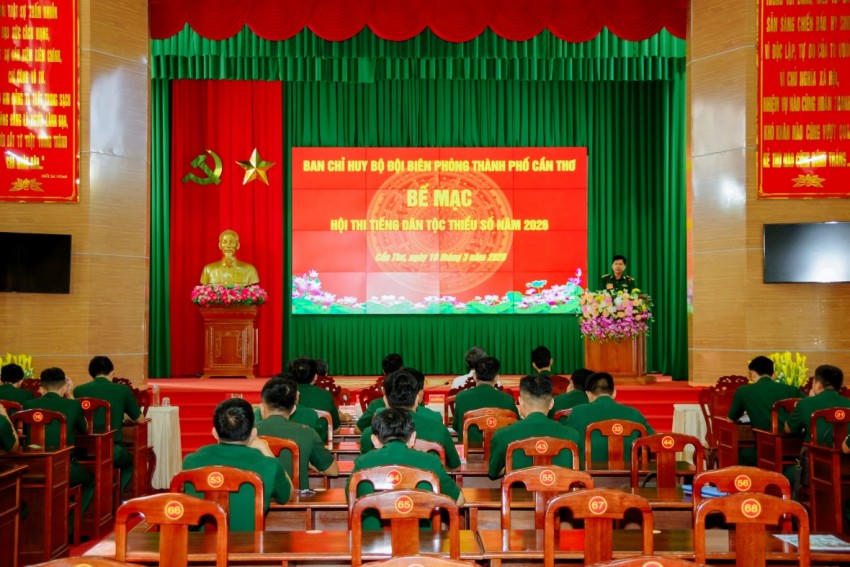 Quang cảnh bế mạc hội thi