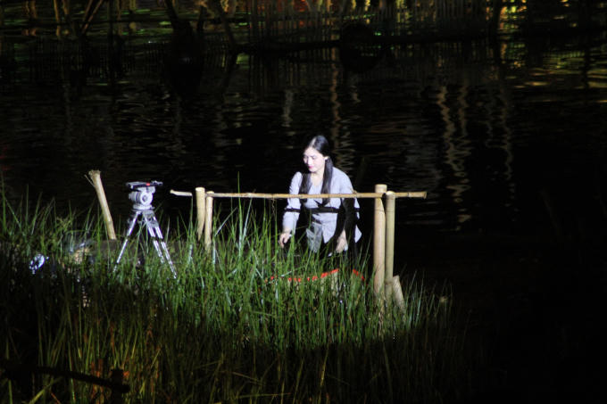 “Âm vọng sông Hương” là câu chuyện kể về một vòng đời của người dân sông nước Huế...