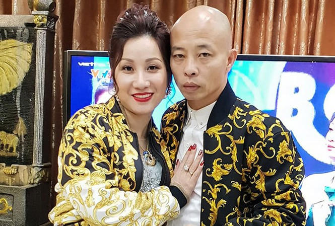 Vợ chồng Đường 'Nhuệ' trước khi bị bắt.