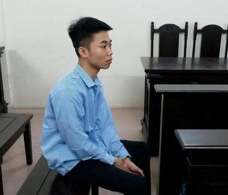 Bị cáo trong phiên tòa.