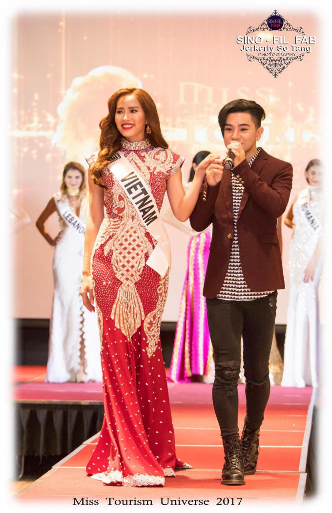 Mai Thị Hồng Dung (Bella Mai) giành ngôi vị Á hậu 1 cùng giải thưởng phụ Miss Tourism Asia (Hoa hậu du lịch hoàn vũ châu Á).