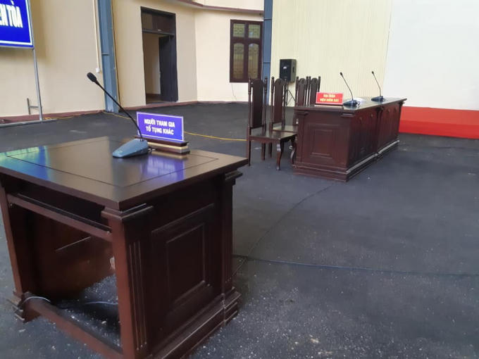 Cận cảnh phi&ecirc;n t&ograve;a rộng 1.000 m2 trước ng&agrave;y x&eacute;t xử cựu trung tướng Phan Văn Vĩnh c&ugrave;ng c&aacute;c đồng phạm