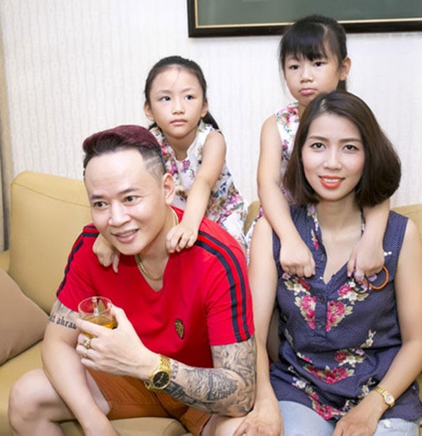 Diễn viên Tùng Dương và gia đình nhỏ.