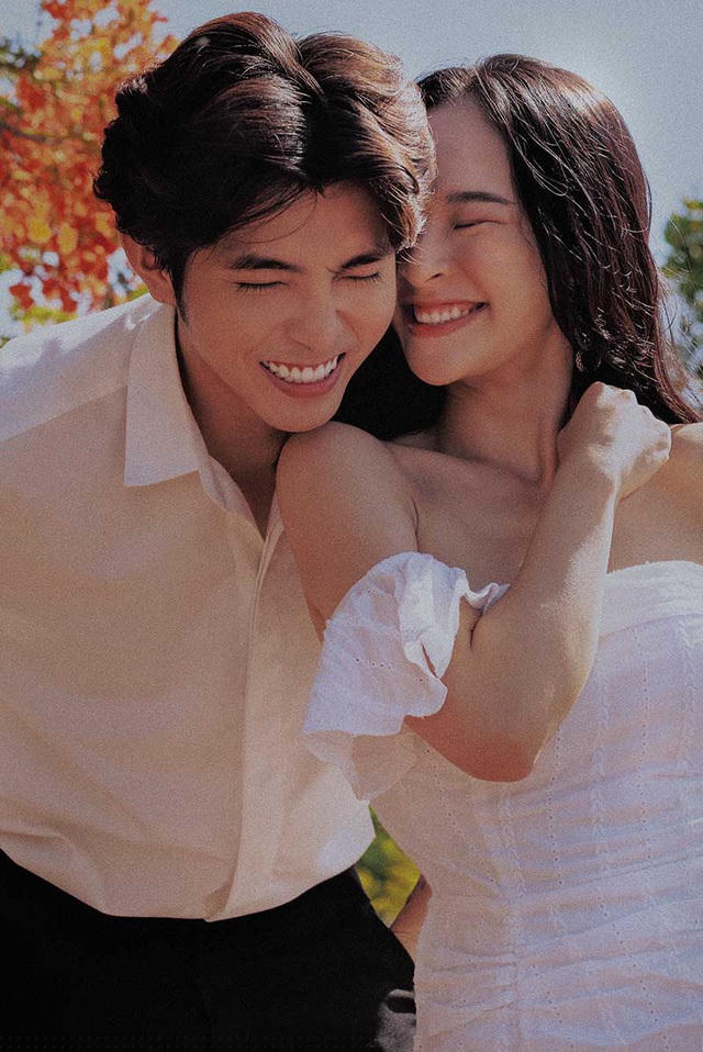 “Có một ngày đẹp trời, em chọn điểm hẹn để ta qua”.