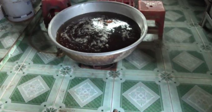 Long An: Ph&aacute;t hiện cơ sở sử dụng thịt thối chế biến b&ograve; vi&ecirc;n