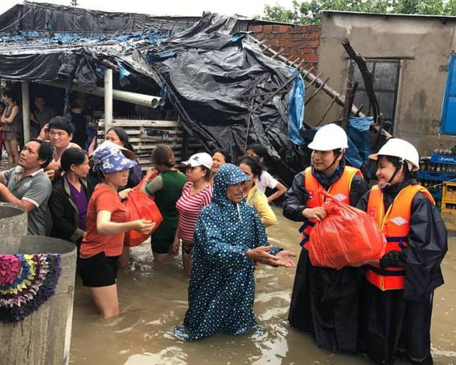 Các địa phương bị thiệt hại do bão số 12 đang rất cần sự hỗ trợ của cả nước. (Ảnh: Doãn Công).