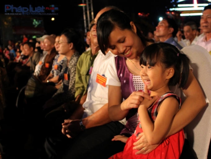 Quất Lâm biển gọi 2016: Thu hút hàng nghìn du khách tới tham dự