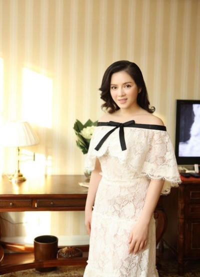 Chiếc váy Chanel có giá 2 tỷ từng gây xôn xao trong một thời gian dài.