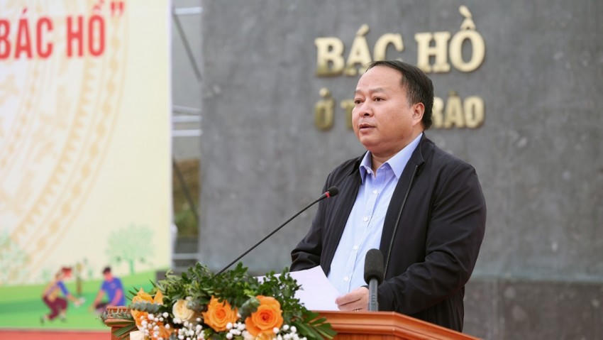Ông Phan Huy Ngọc, Chủ tịch UBND tỉnh Tuyên Quang phát biểu tại buổi lễ. (Ảnh: Đ. Thắng).