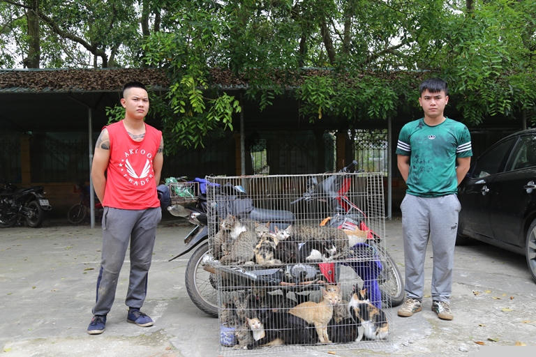 Hai đối tượng bị bắt giữ.