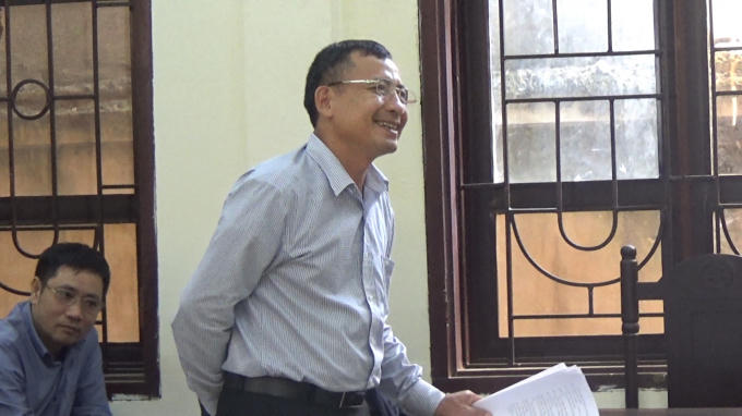 Theo Chủ tịch UBND xã Hoàng Diệu, ban hành các quyết định trên đều đúng pháp luật.