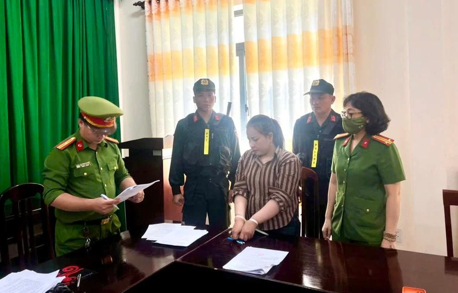 Công an TP Cần Thơ đã khởi tố bị can đối với Thị Hồng Cam.