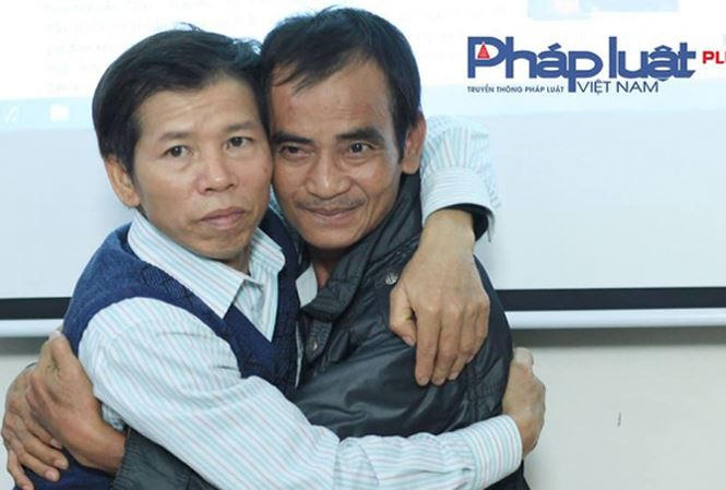 Hai tù oan Nguyễn Thanh Chấn và Huỳnh Văn Nén tại buổi gặp gỡ ở Tòa soạn Pháp luật Plus.