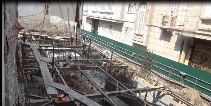 Tầng hầm công trình 208 Đội Cấn được khẩn trương xây dựng suốt ngày đêm...