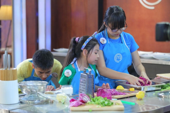 Hiền Anh thiếu sự tập trung vào công việc.