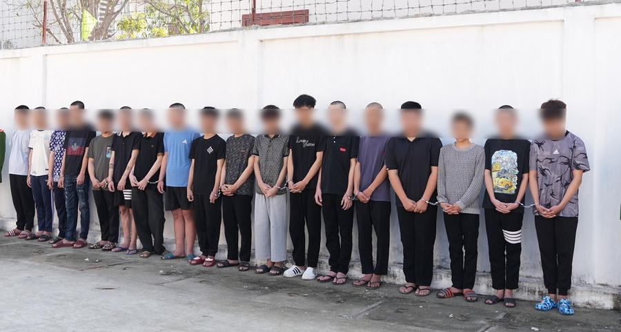 Nhóm đối tượng còn ở độ tuổi vị thành niên - Ảnh Công an Nghệ An.