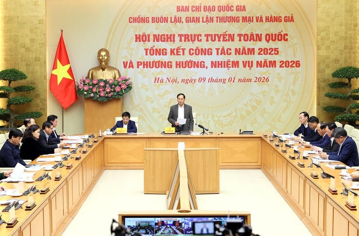 Phó Thủ tướng Bùi Thanh Sơn chủ trì Hội nghị trực tuyến toàn quốc tổng kết công tác chống buôn lậu, gian lận thương mại và hàng giả năm 2025, phương hướng, nhiệm vụ năm 2026.