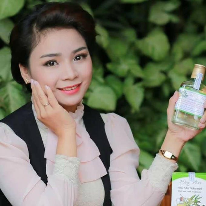 Cô gái xứ Huế trẻ trung năng động Phan Thị Thúy Hằng đã luôn trăn trở làm sao để lấy lại lòng tin của người tiêu dùng.