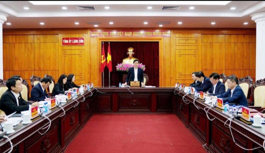 Quang cảnh buổi làm việc. (Ảnh: Quốc Đạt)